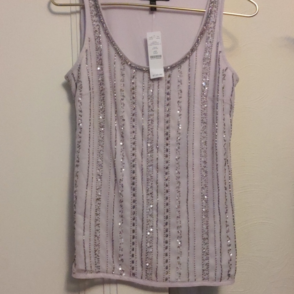 White House Black Market tank